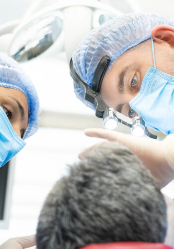 Chirurgie dentară și implantologie