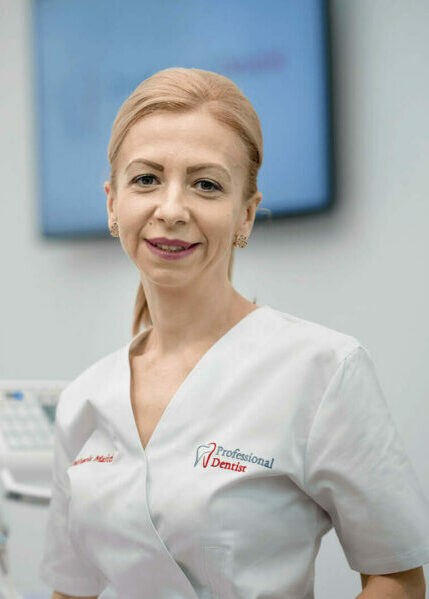 Dr. Mihaela Maftei (Professional Dentist)